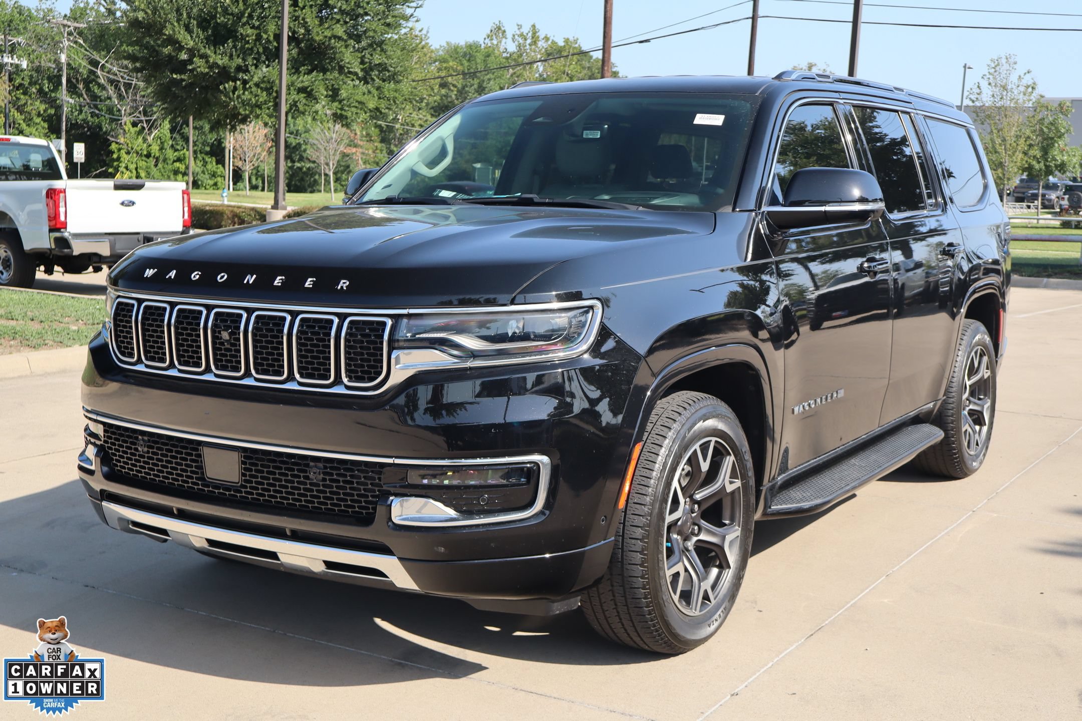 Used 2023 Jeep Wagoneer Series III w/ Convenience Group I RWD image 8