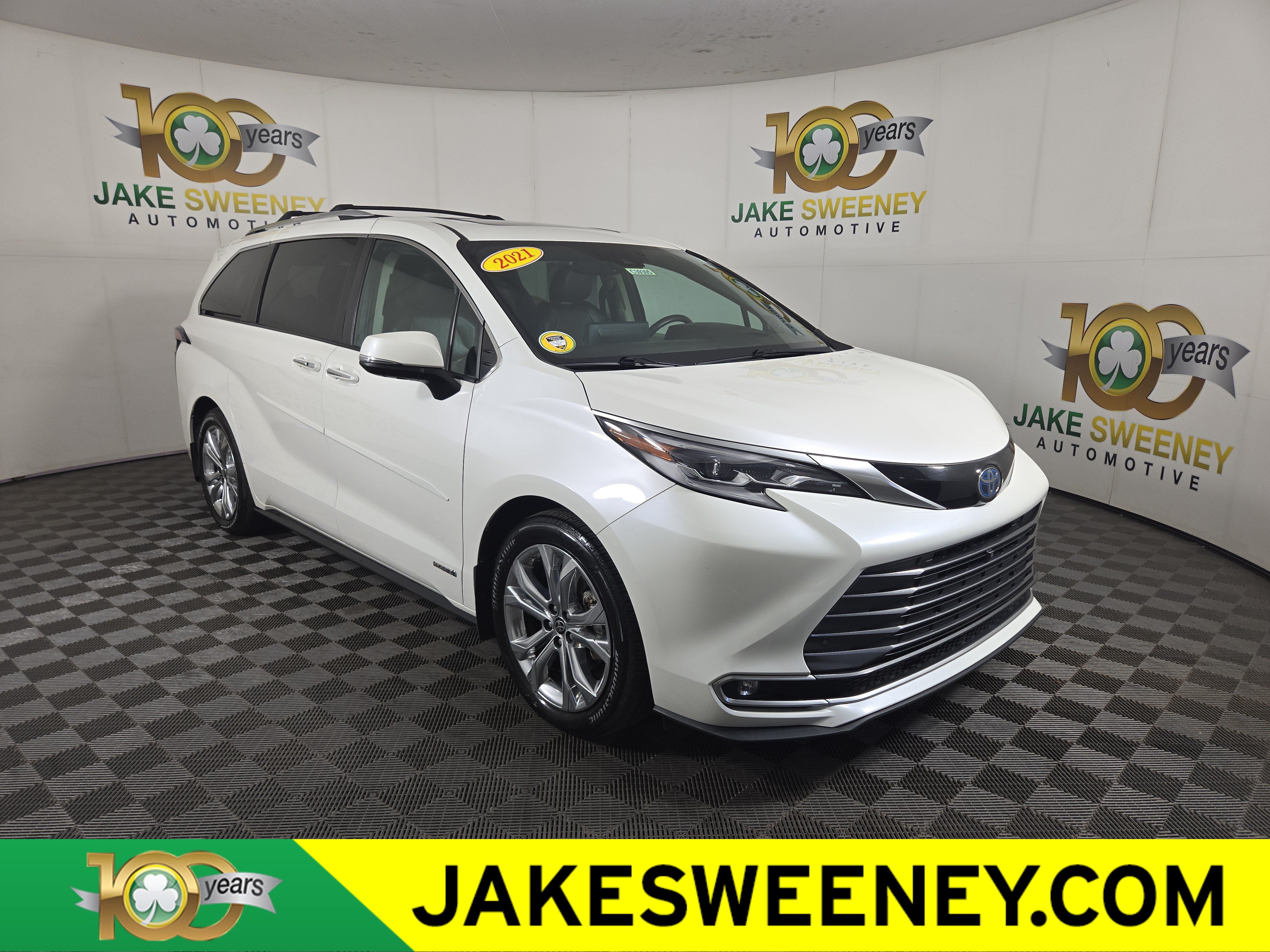 Used 2021 Toyota Sienna Platinum