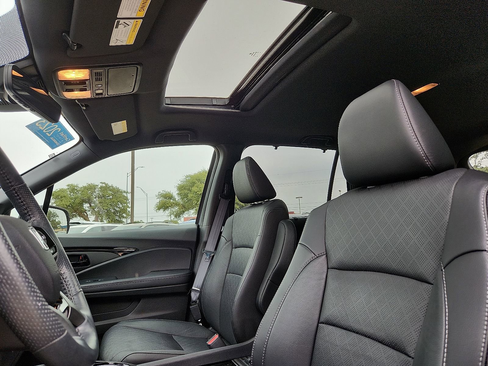 Used 2023 Honda Passport Elite image 14