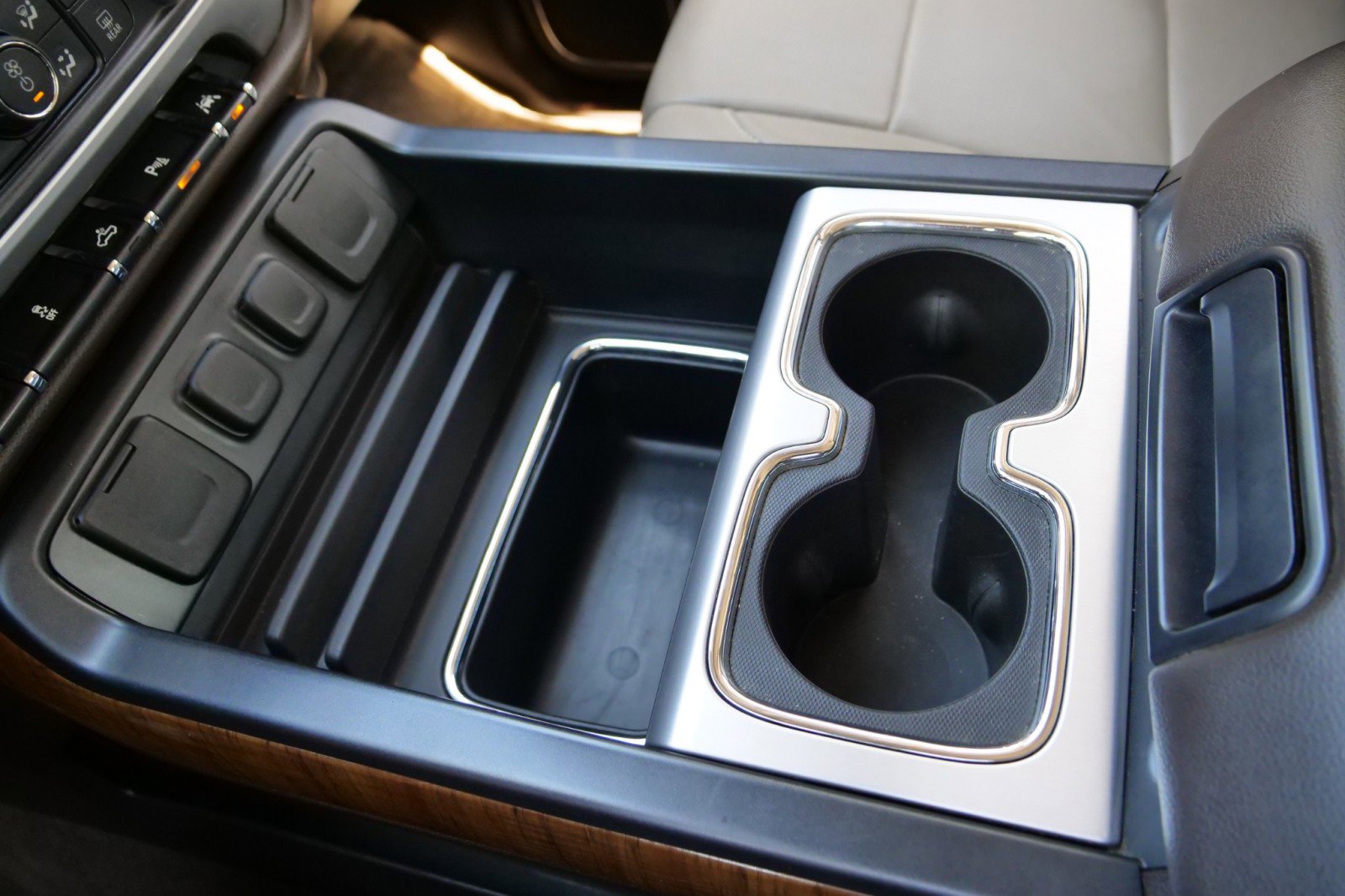 Used 2017 GMC Sierra 1500 SLT image 15