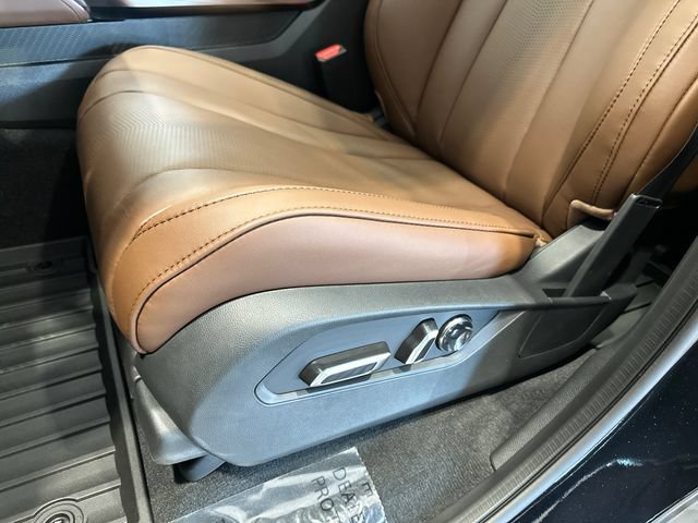 Certified 2026 Acura MDX SH-AWD w/ Technology Package image 14