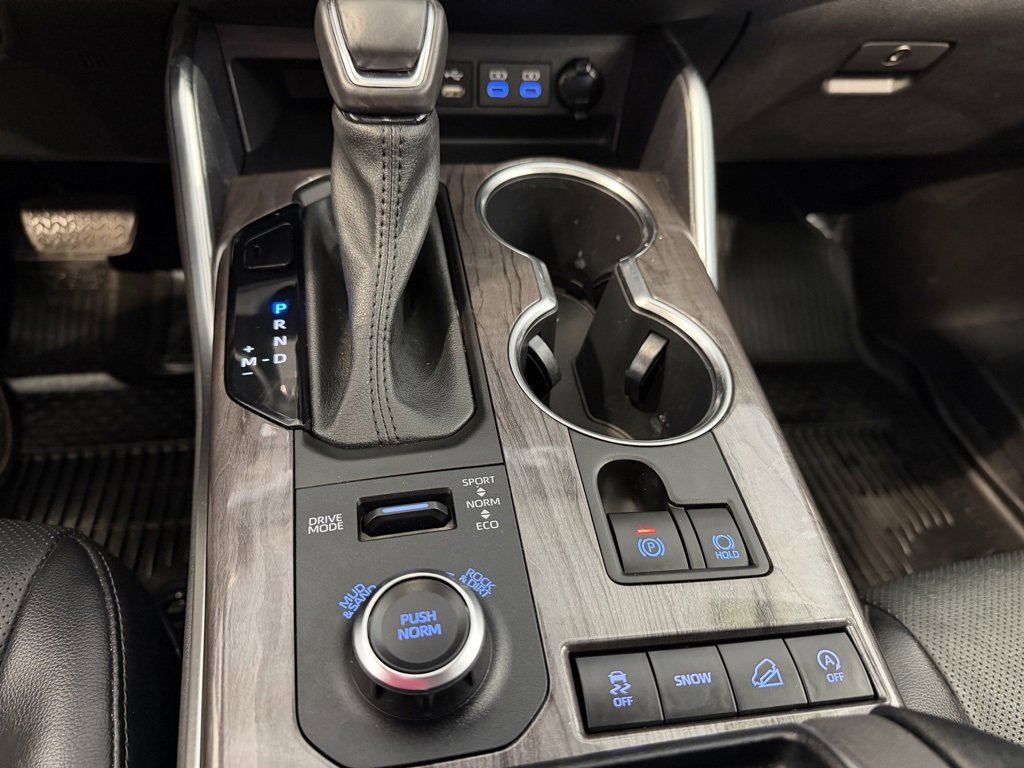 Used 2022 Toyota Highlander Limited image 18