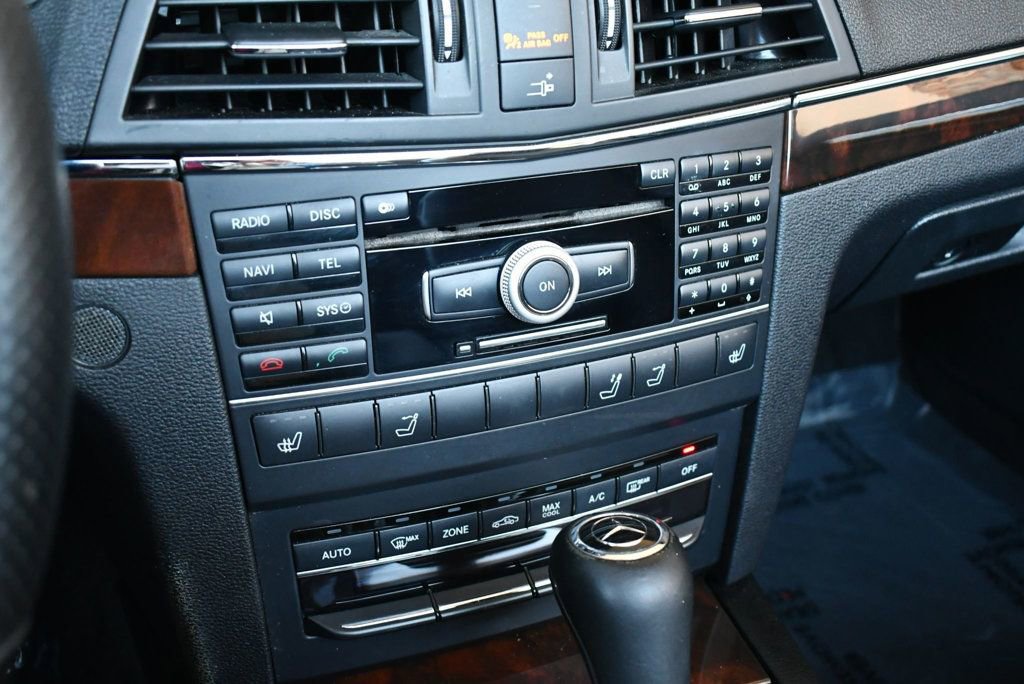 Used 2011 Mercedes-Benz E 350 Cabriolet image 14
