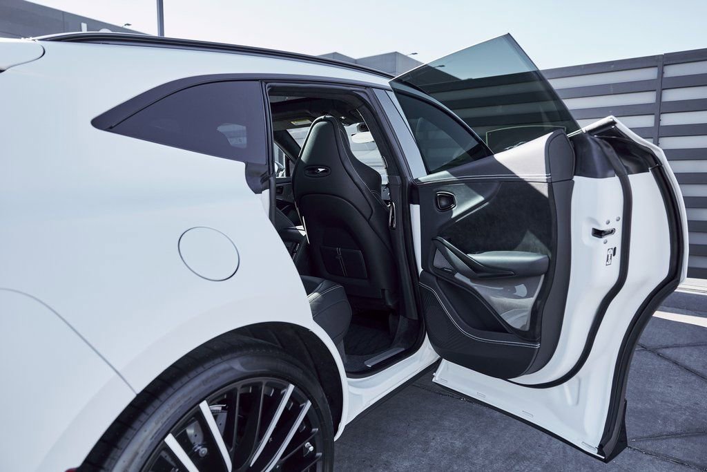 Used 2025 Aston Martin DBX 707 image 28