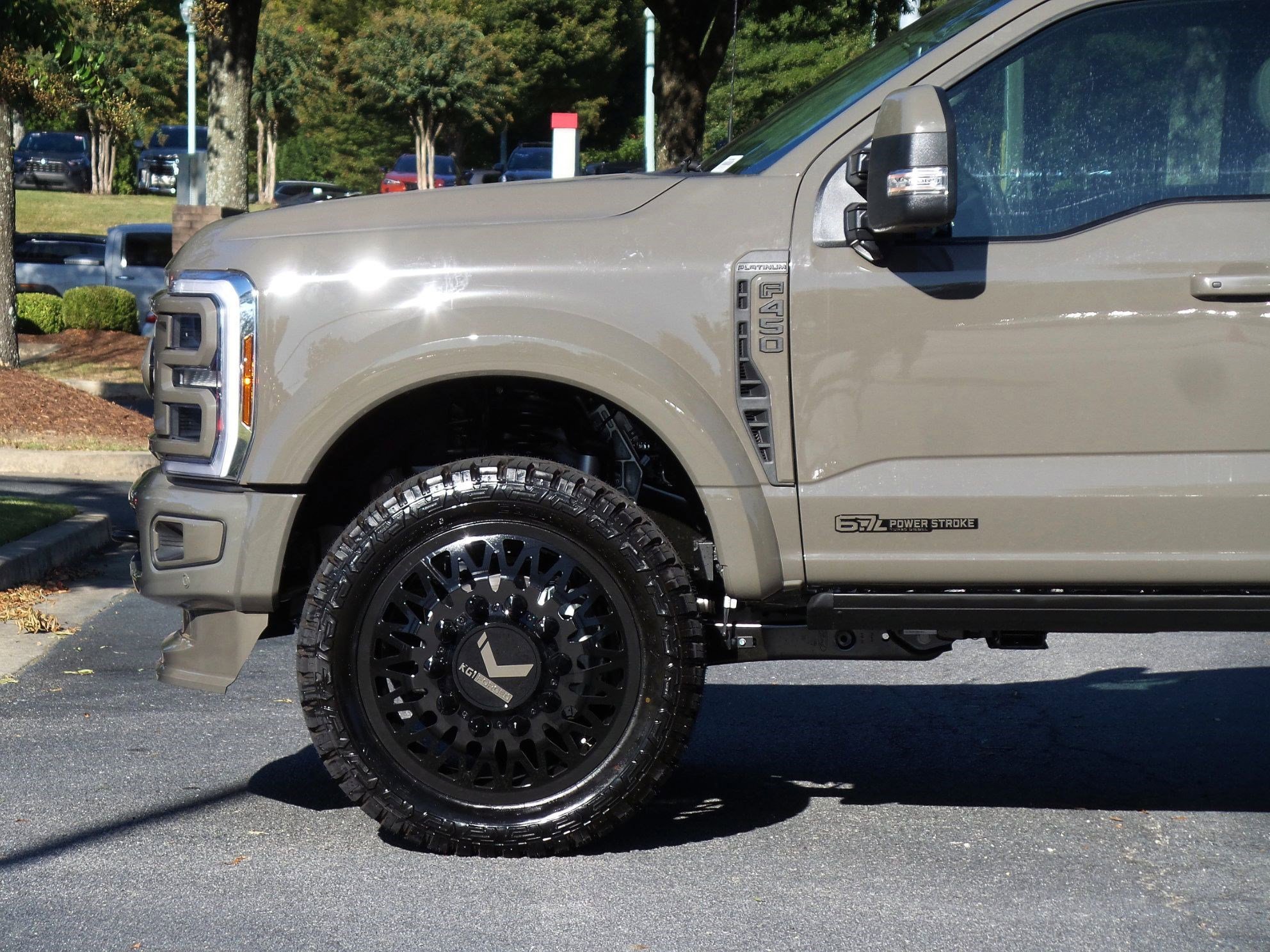 Used 2026 Ford F450 Platinum w/ Platinum Plus Package image 33