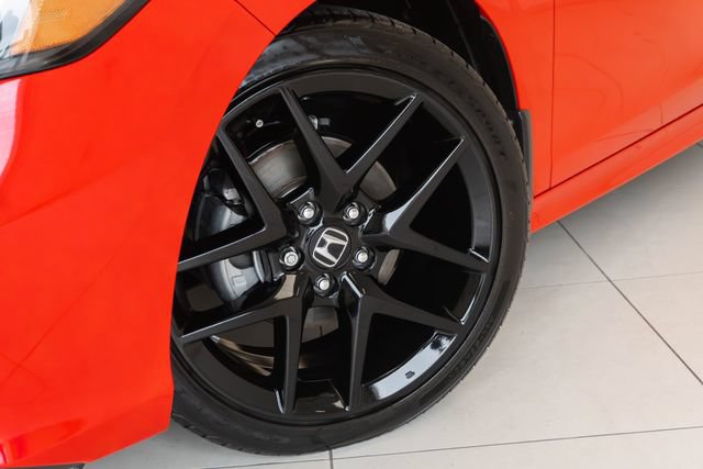 Used 2025 Honda Civic Sport image 2