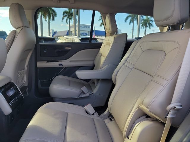 Certified 2023 Lincoln Aviator Reserve w/ Elements Package Plus RWD image 16