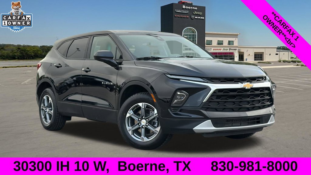 Used 2025 Chevrolet Blazer LT AWD/4WD image 1