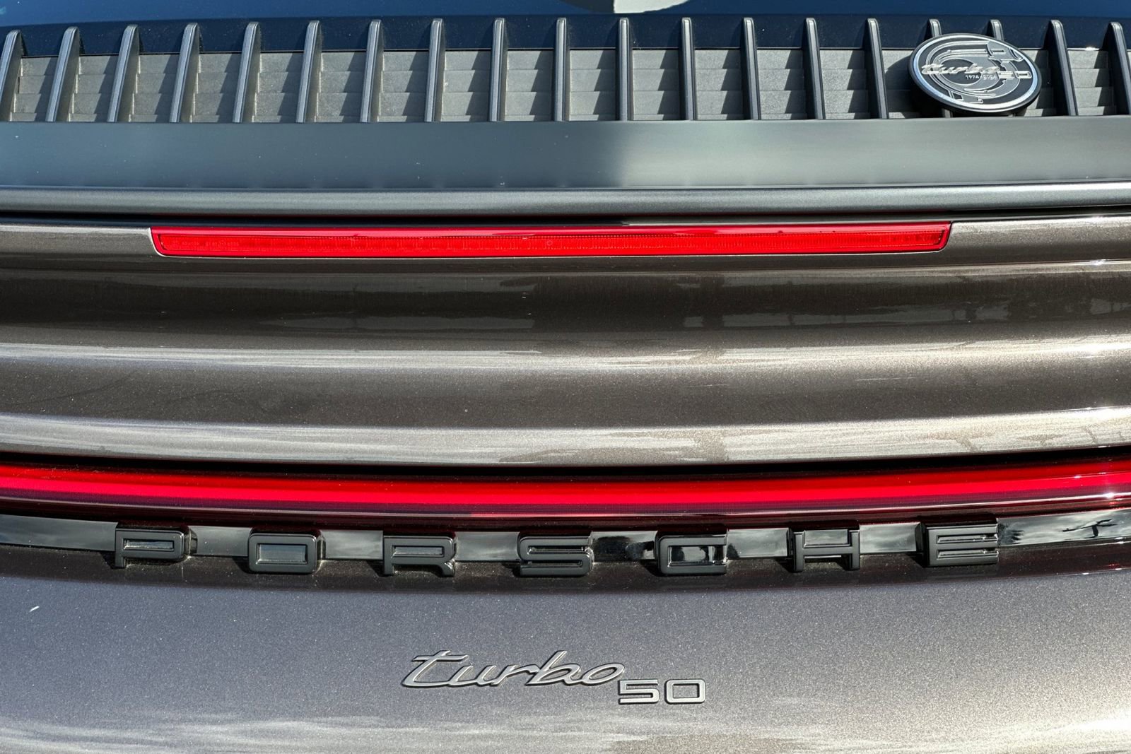 Used 2025 Porsche 911 Turbo image 38