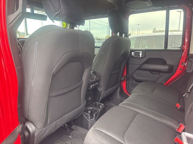 Used 2020 Jeep Wrangler Unlimited Sahara w/ Uconnect 4C Nav & Sound Group image 15