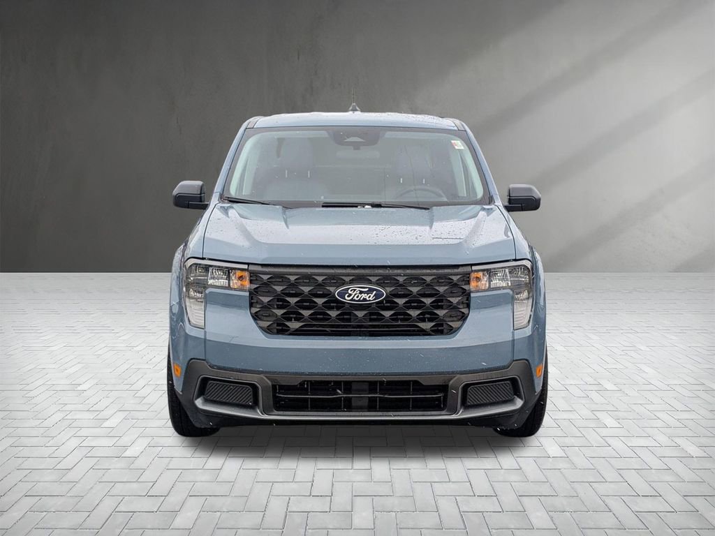 New 2025 Ford Maverick XLT image 4