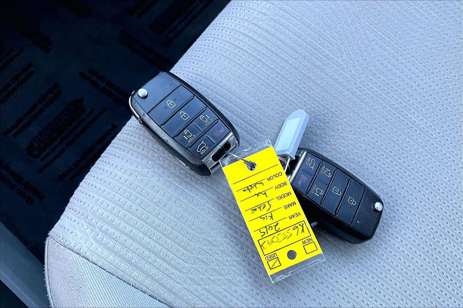 Used 2019 Kia Sedona LX FWD image 14