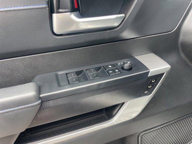 Used 2023 Toyota Sequoia Platinum image 11