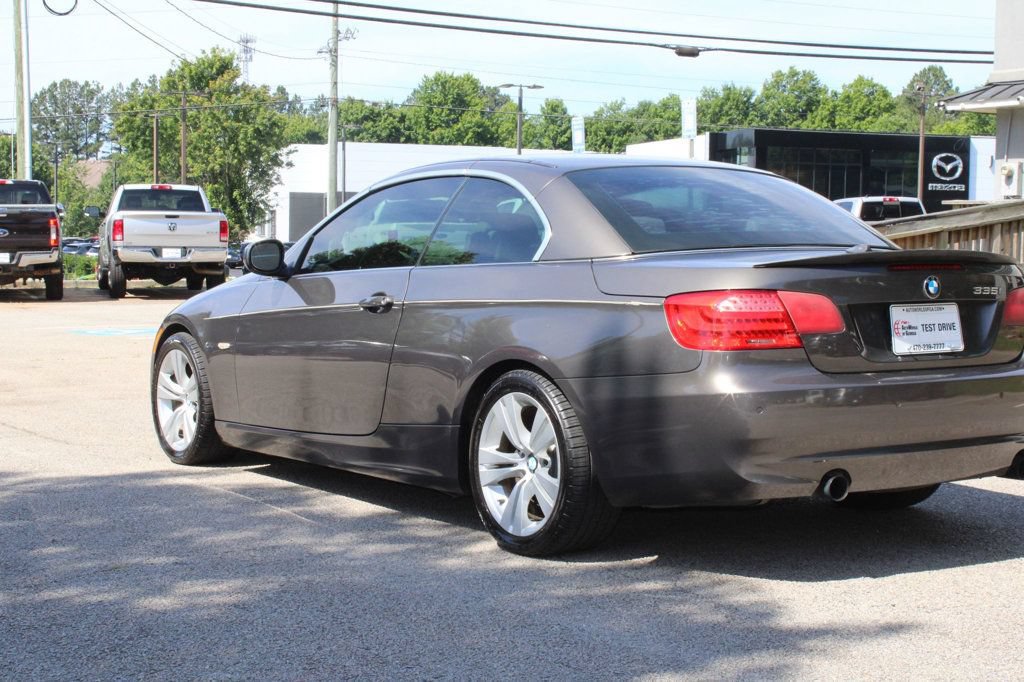 Used 2011 BMW 335i Convertible RWD image 10