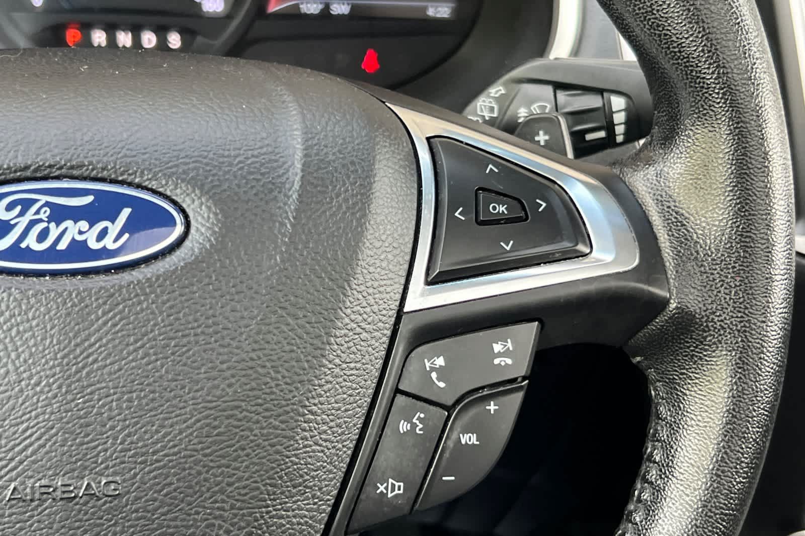 Used 2019 Ford Edge SEL w/ Equipment Group 201A AWD/4WD image 28
