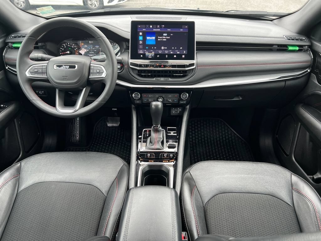 Used 2023 Jeep Compass Trailhawk AWD/4WD image 22