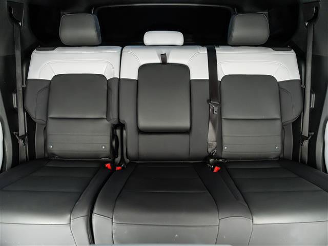 Used 2024 GMC Hummer EV 2X w/ LPO, Sport Package AWD/4WD image 31