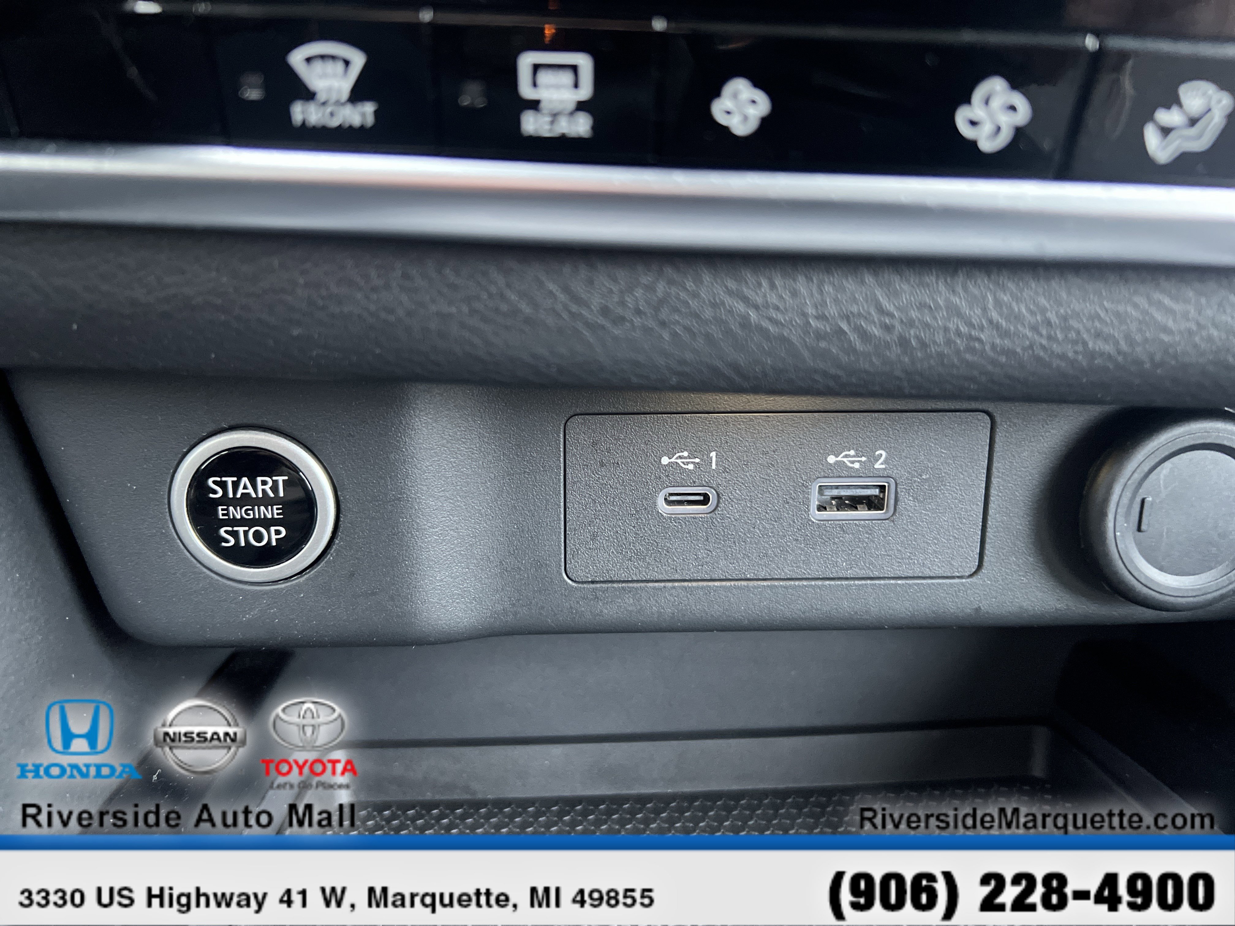 Used 2021 Nissan Rogue SV image 18