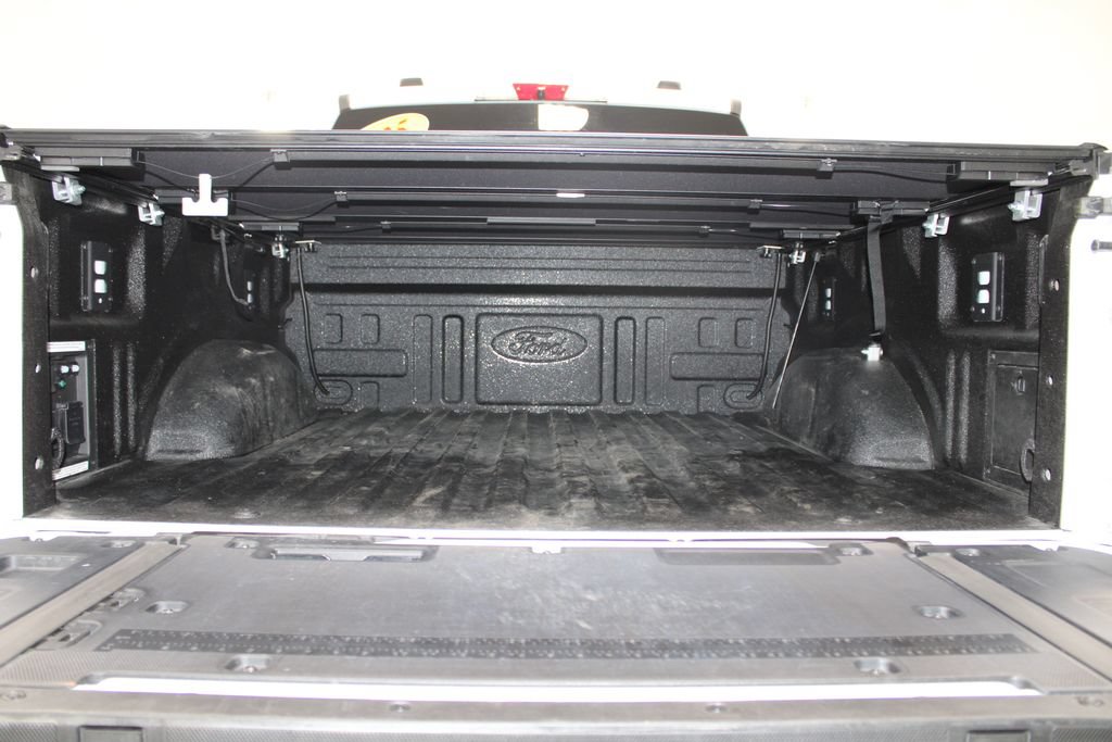 Used 2025 Ford F150 Platinum AWD/4WD image 17