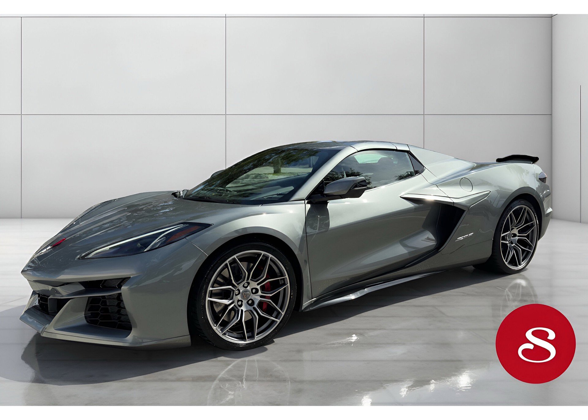 Used 2023 Chevrolet Corvette Z06 w/ Chrome Exterior Badge Package RWD image 1