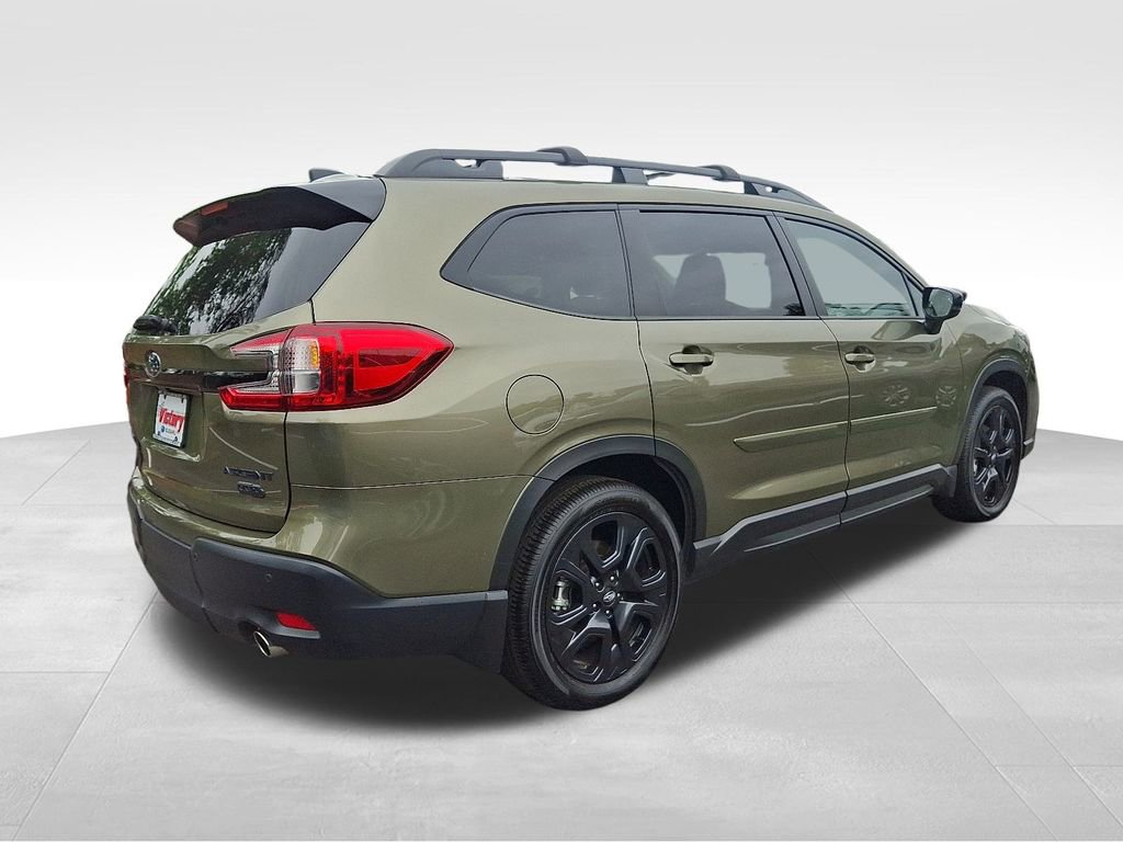 Used 2024 Subaru Ascent Onyx Edition image 6