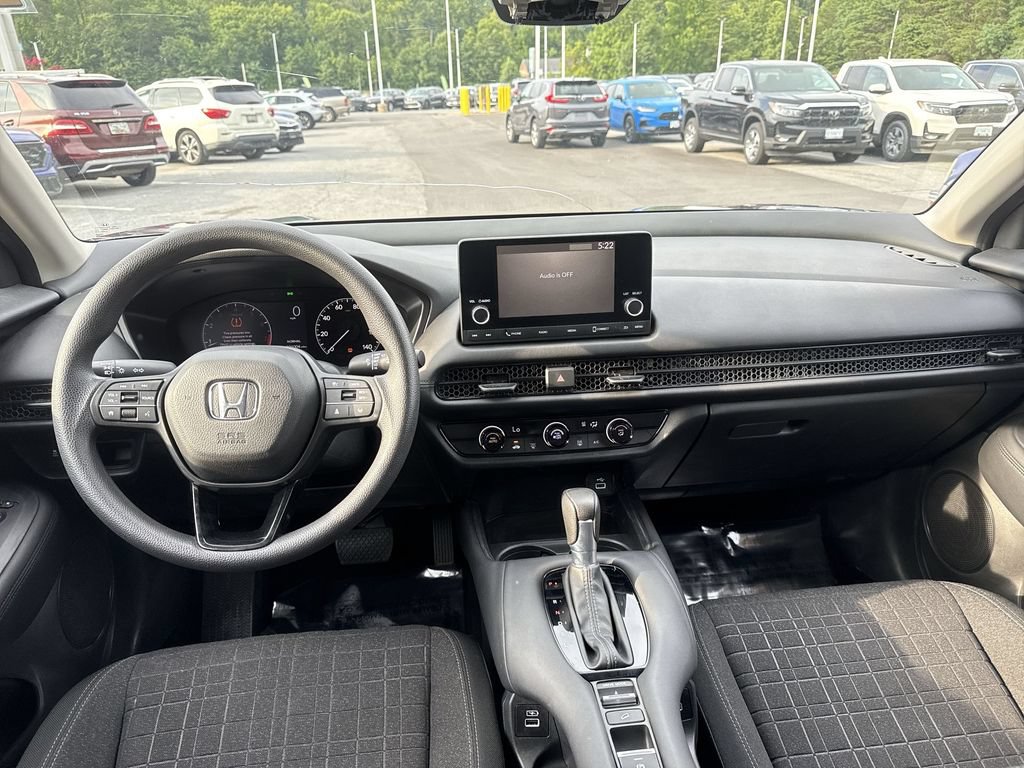 Used 2023 Honda HR-V LX image 22