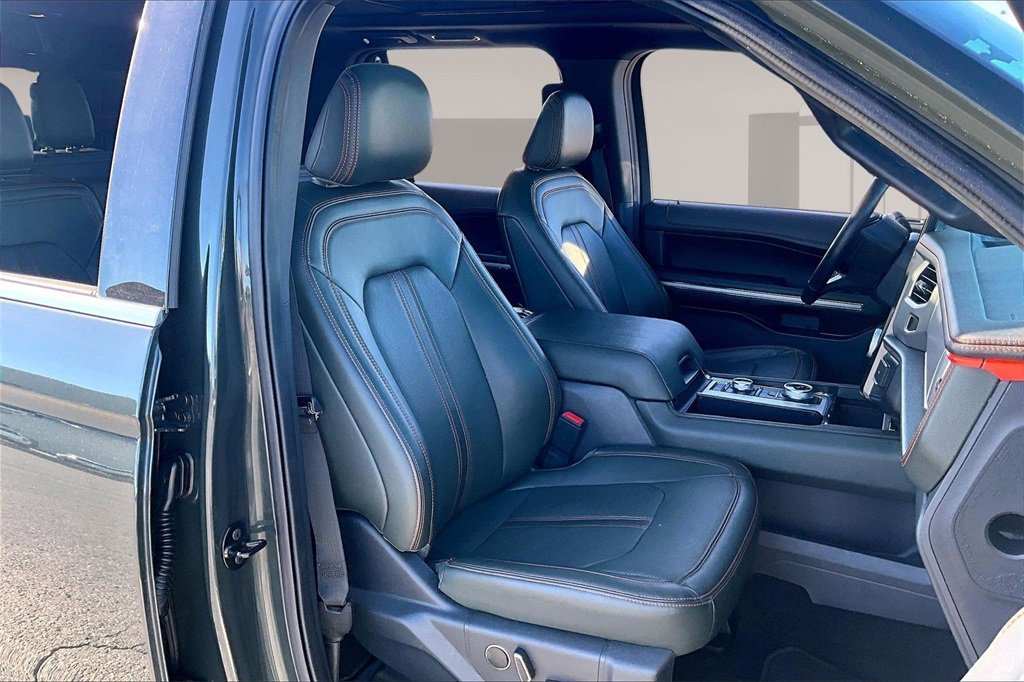Used 2022 Ford Expedition Timberline image 7
