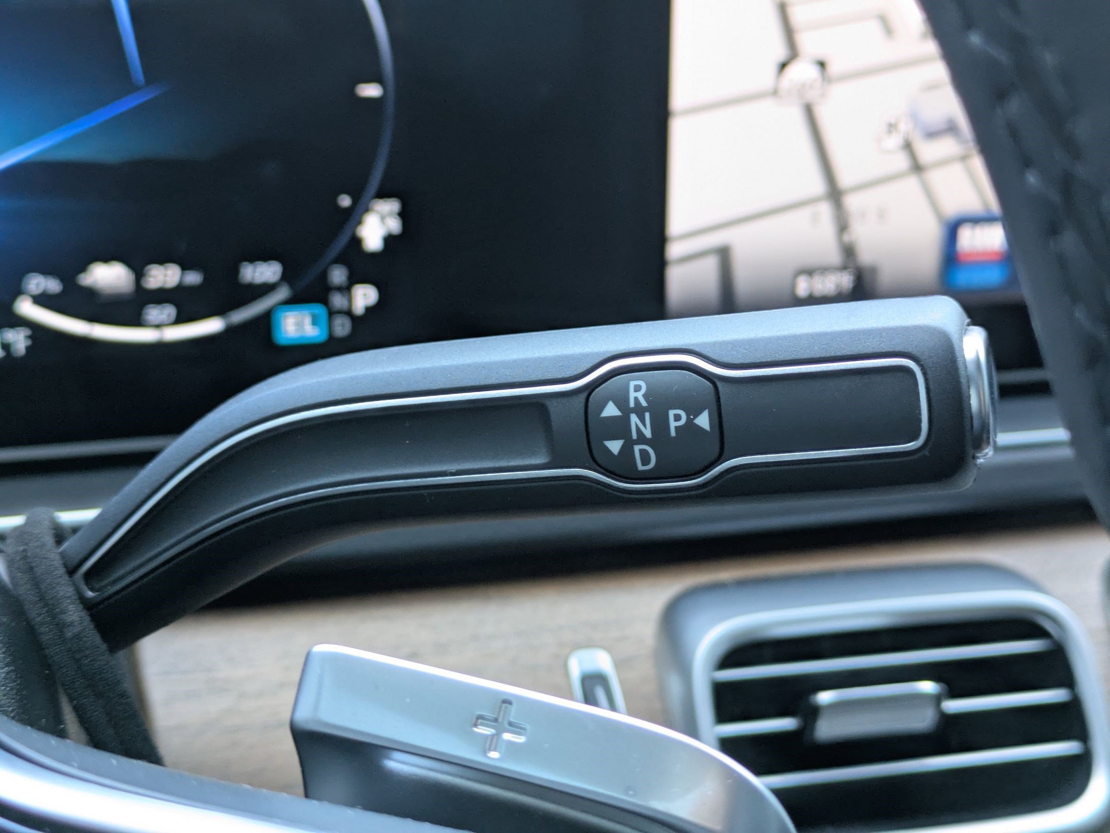 Certified 2025 Mercedes-Benz GLE 450e 4MATIC image 26