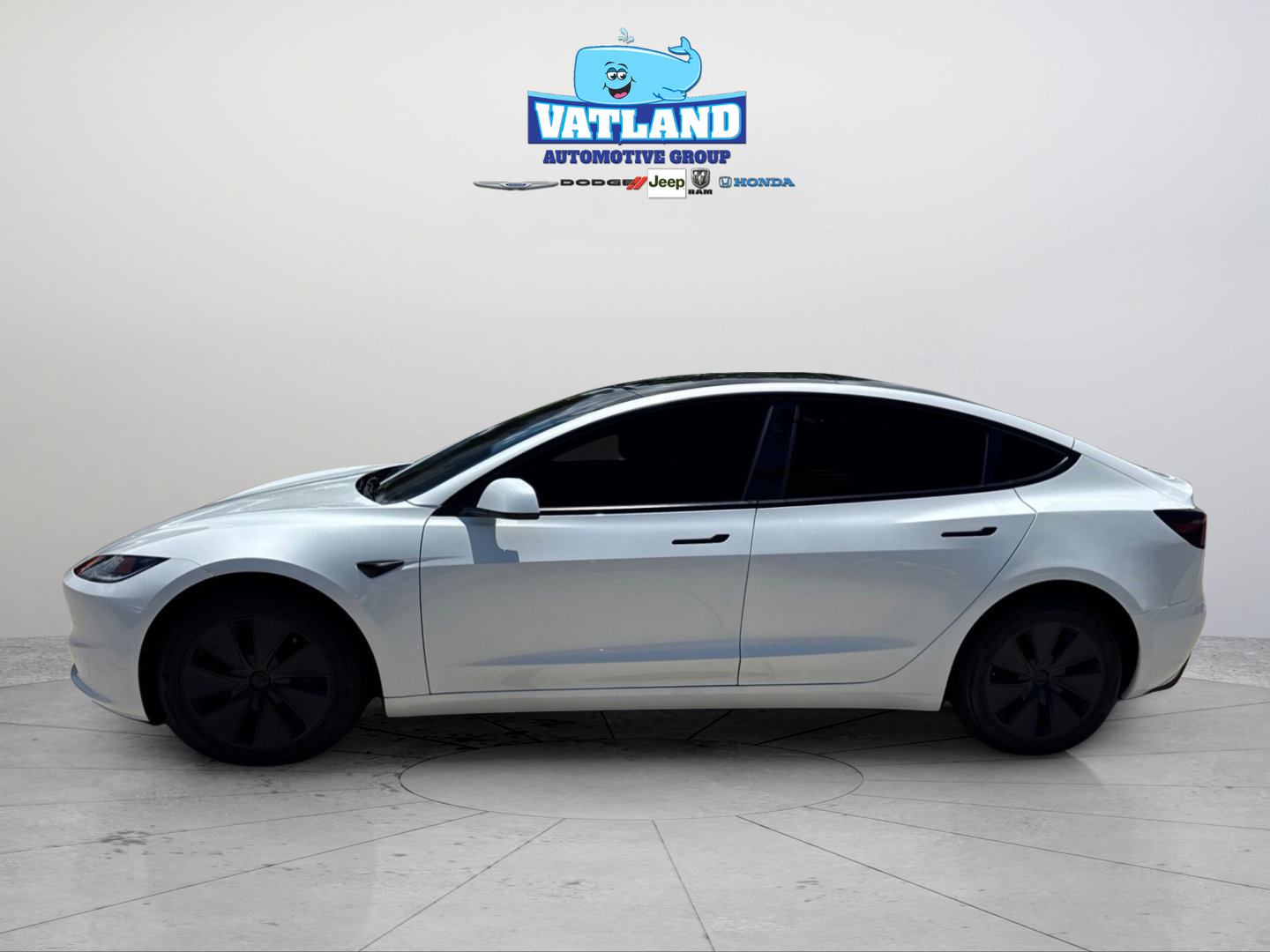 Used 2025 Tesla Model 3 Long Range RWD image 22