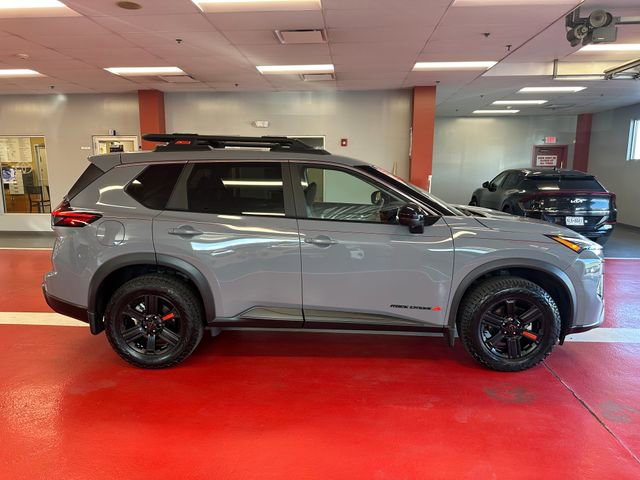 Used 2025 Nissan Rogue SV w/ Rock Creek Premium Package AWD/4WD image 3