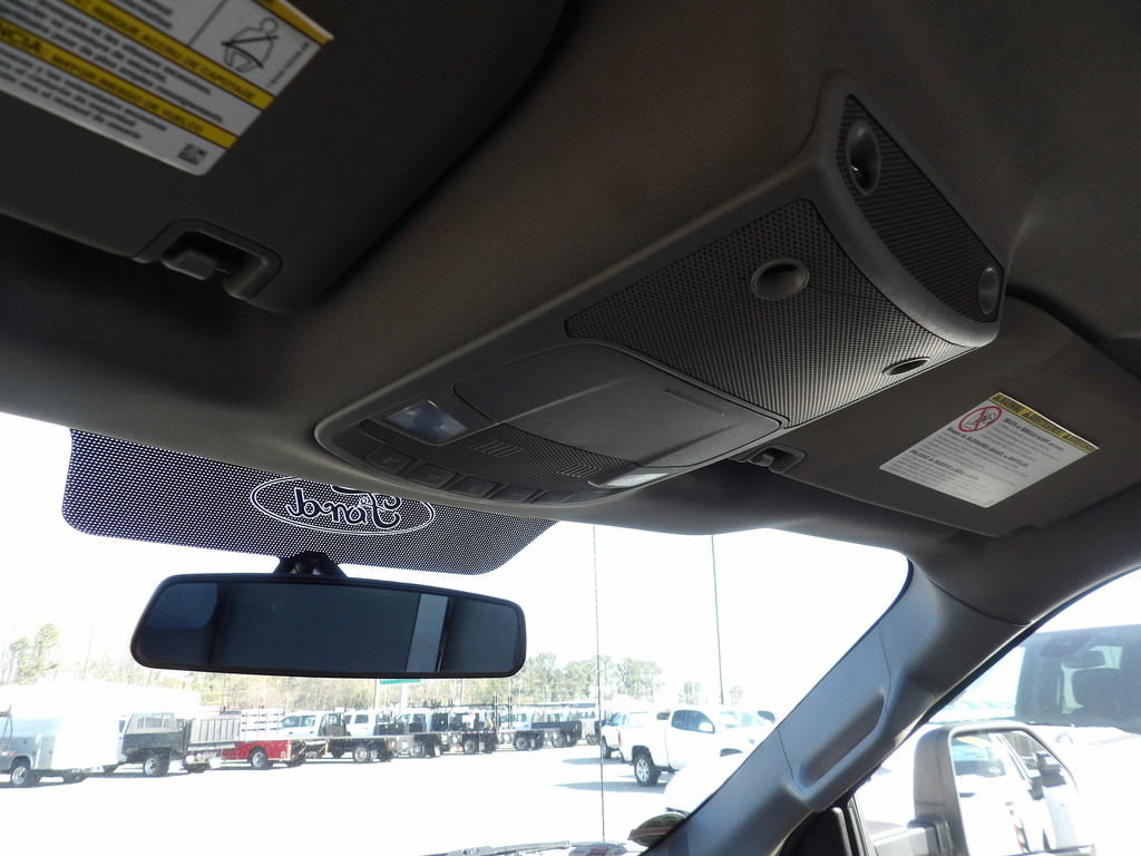 Used 2019 Ford F250 XL w/ Power Equipment Group image 24