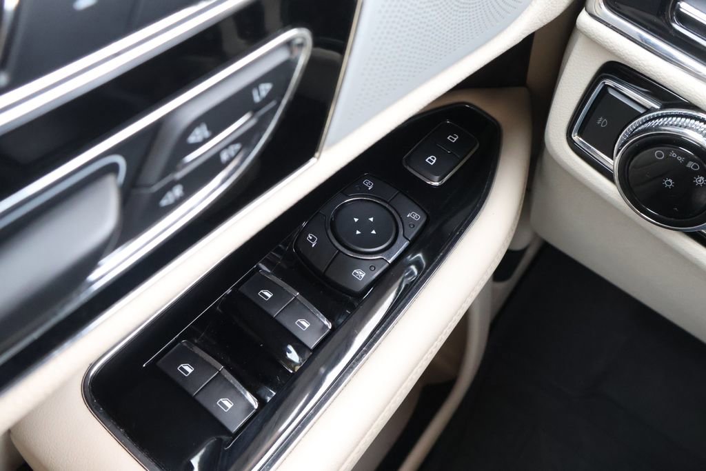 Used 2021 Lincoln Navigator L Reserve w/ Luxury Package image 41