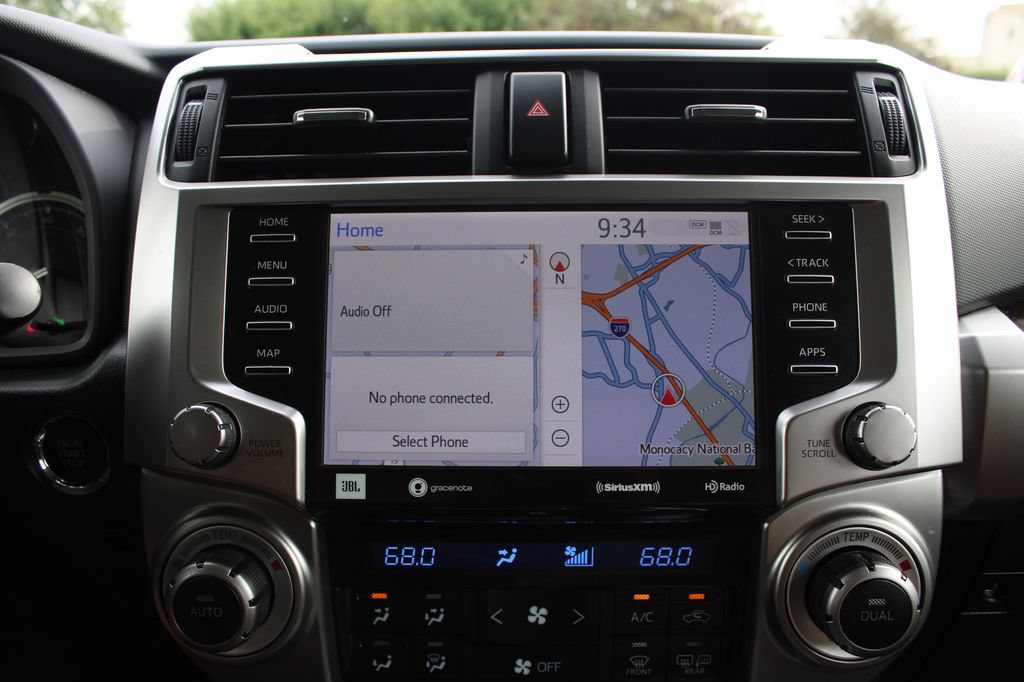 Used 2023 Toyota 4Runner Limited AWD/4WD image 23