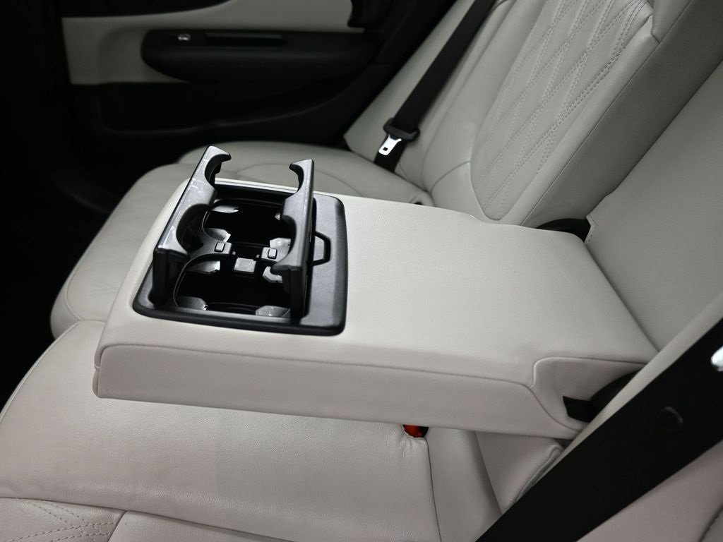 Used 2020 MINI Cooper Clubman S w/ Driver Assistance Package image 31