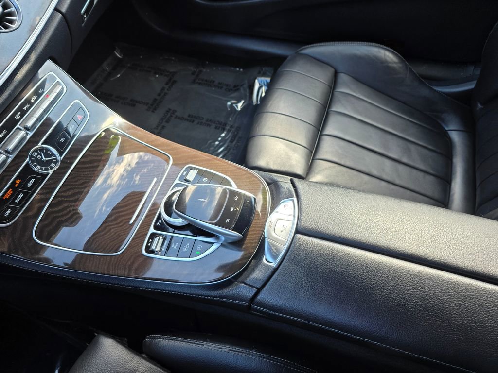 Used 2019 Mercedes-Benz E 450 4MATIC Cabriolet image 30