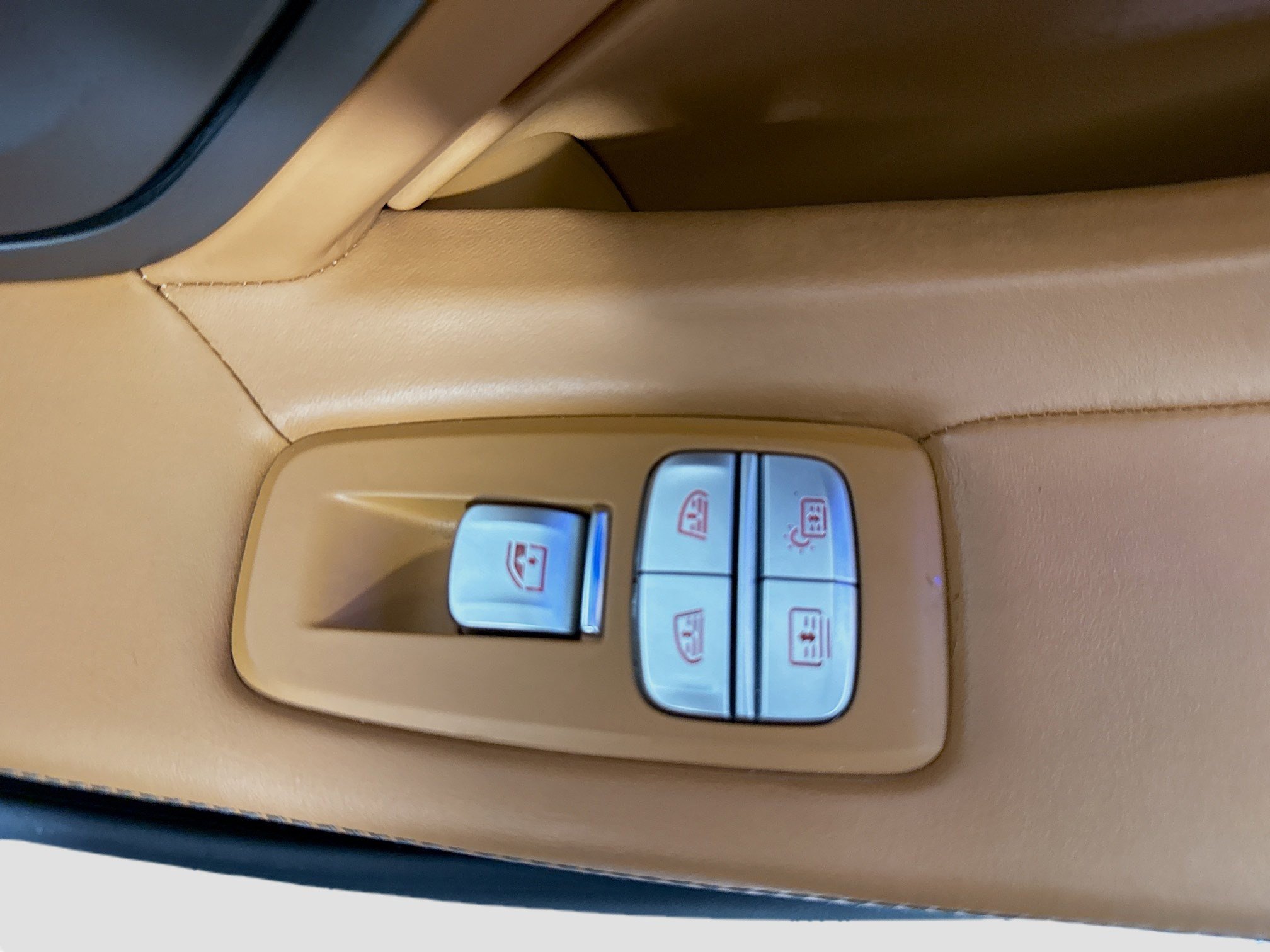 Used 2019 BMW 740i w/ Executive Package image 31