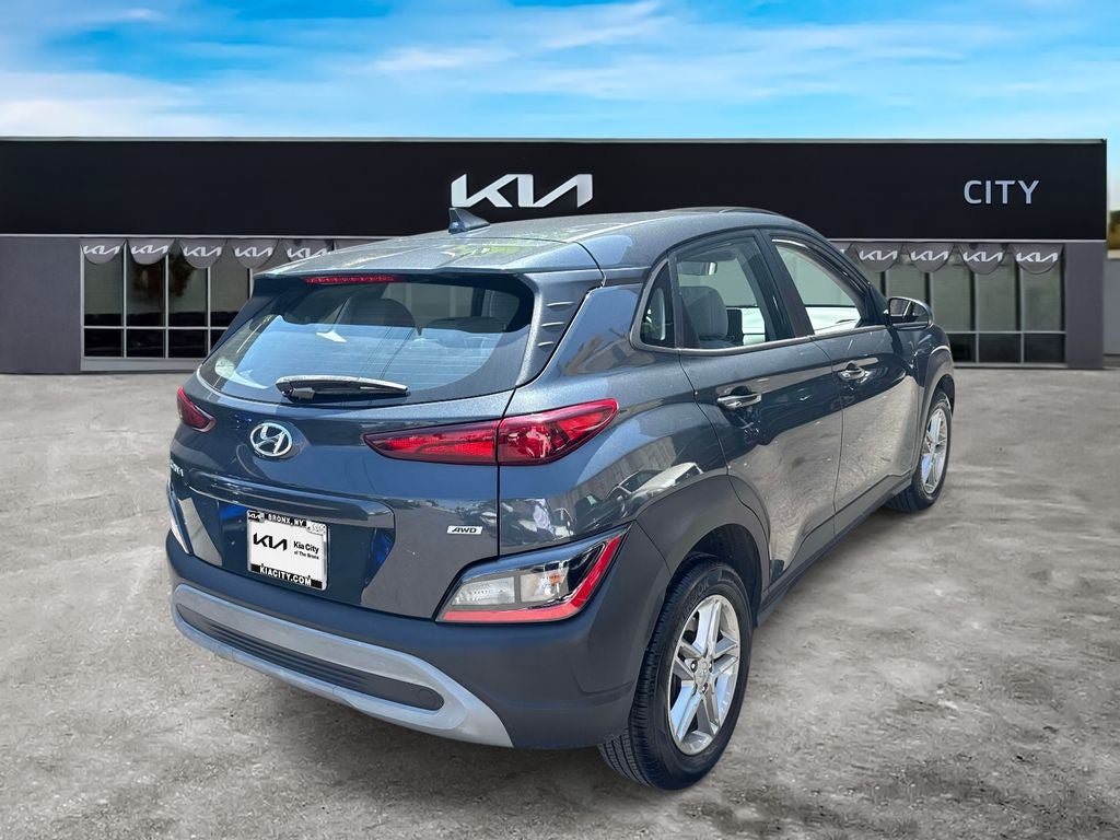 Used 2022 Hyundai Kona SE w/ Cargo Package AWD/4WD image 7