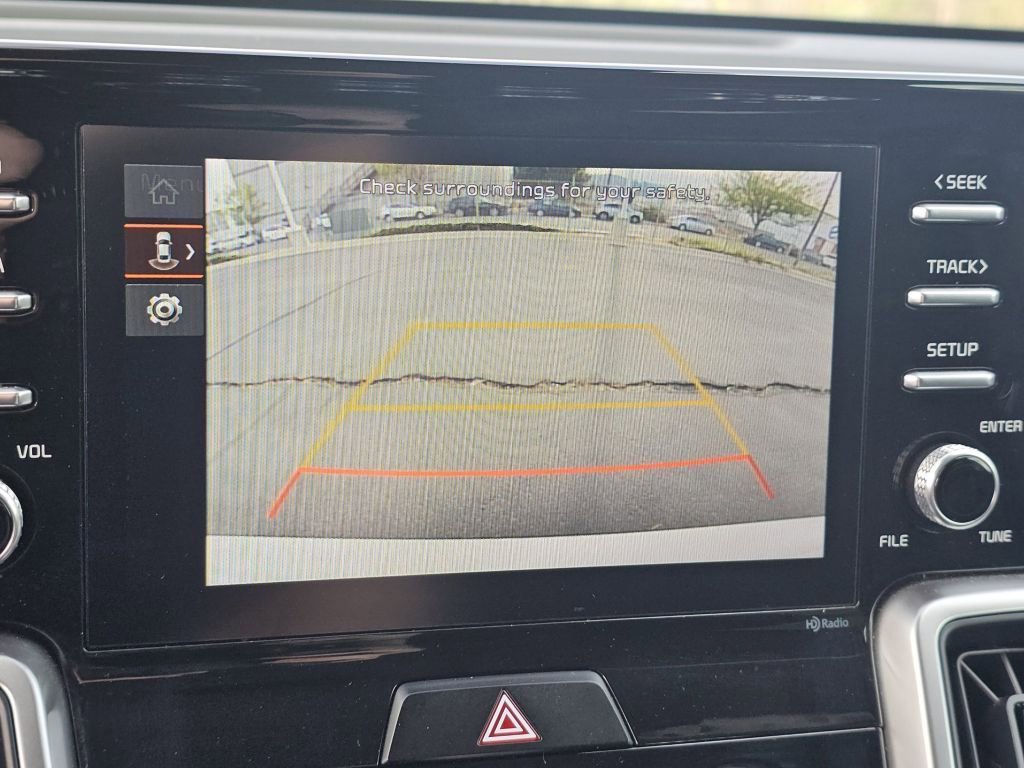 Used 2022 Kia Sorento LX image 8