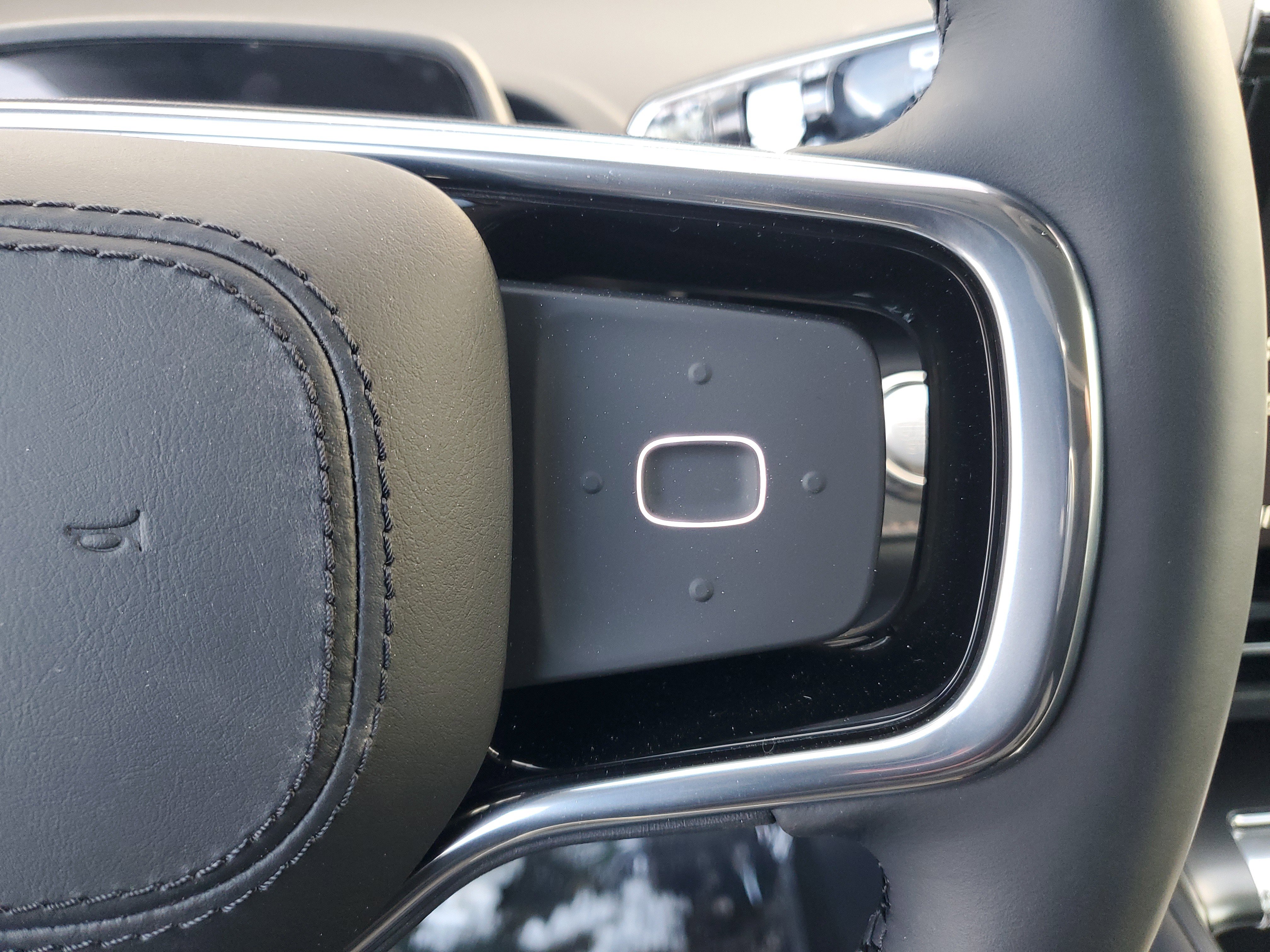 New 2026 Lincoln Nautilus Premier image 17