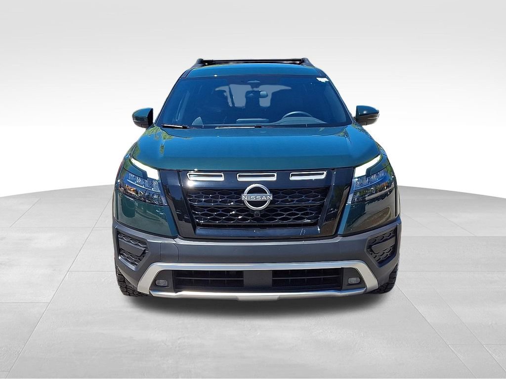 Used 2025 Nissan Pathfinder Rock Creek AWD/4WD image 2