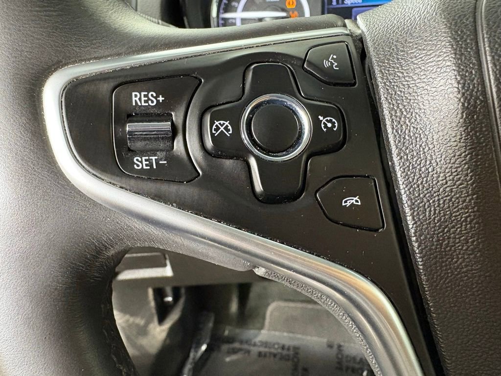 Used 2017 Buick Regal Sport Touring image 23