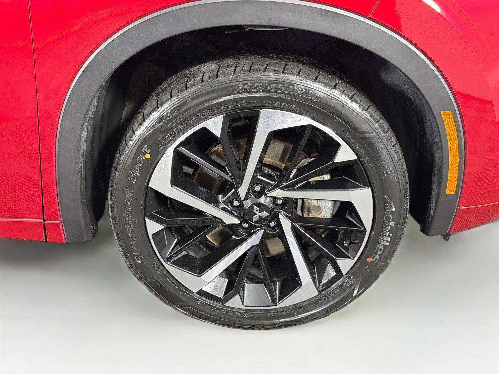 Used 2024 Mitsubishi Outlander SEL AWD/4WD image 36