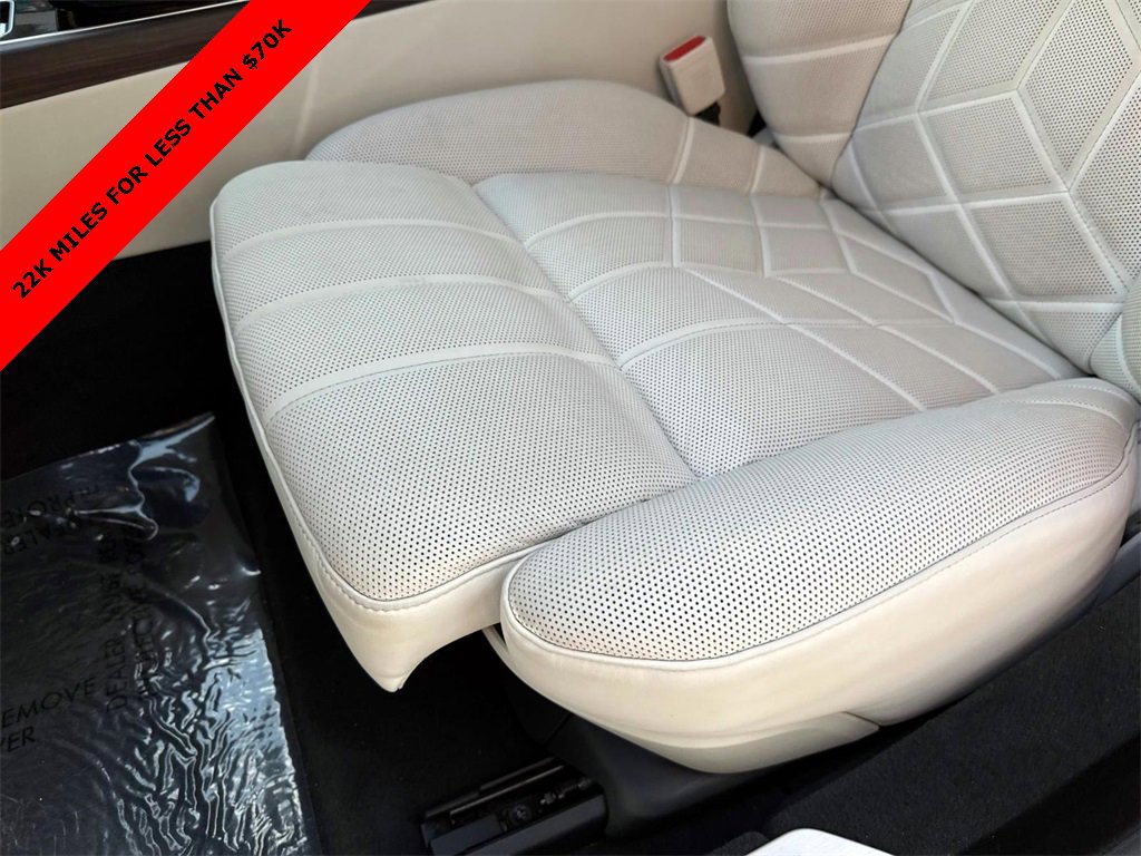 Used 2023 BMW i7 xDrive60 image 20