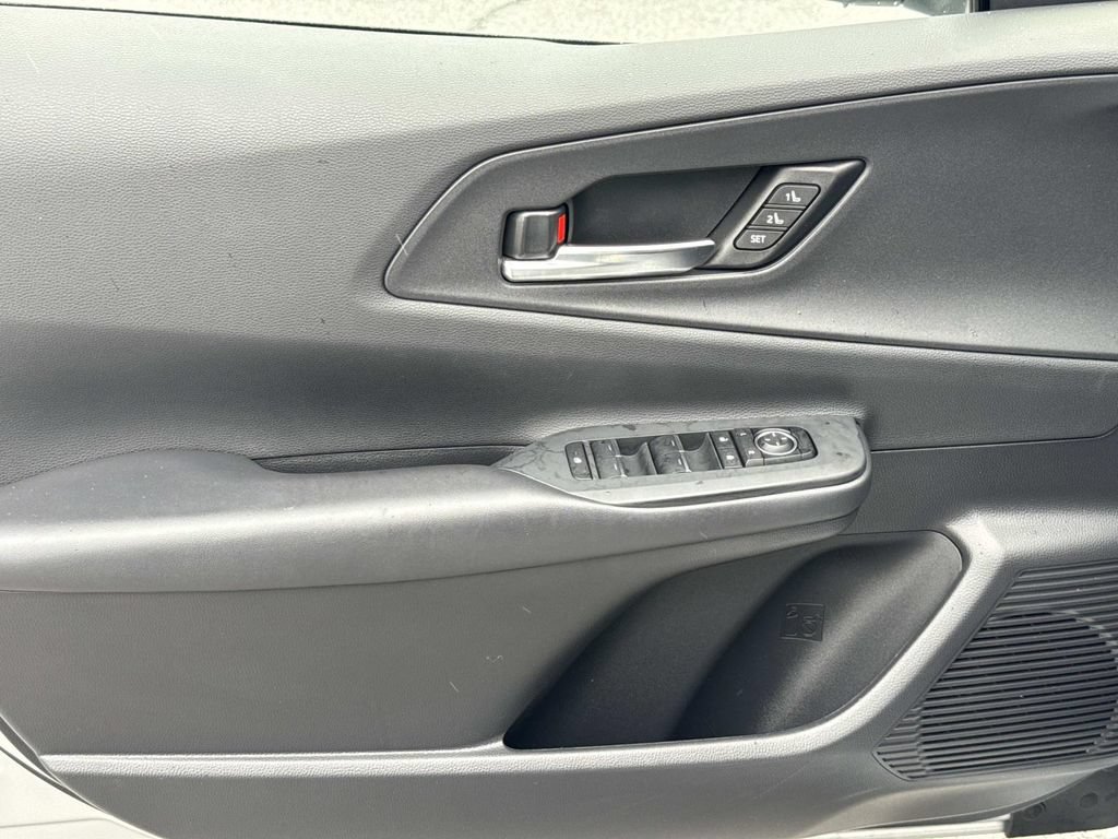 Used 2024 Toyota Prius Prime Premium FWD image 19