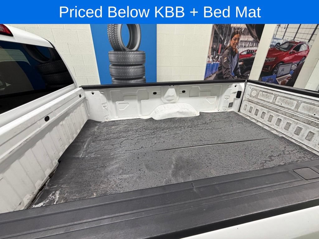 Used 2022 Chevrolet Silverado 2500 W/T w/ WT Convenience Package AWD/4WD image 6