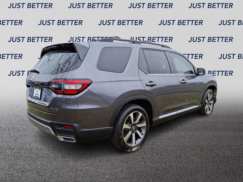 Certified 2023 Honda Pilot Elite image 9