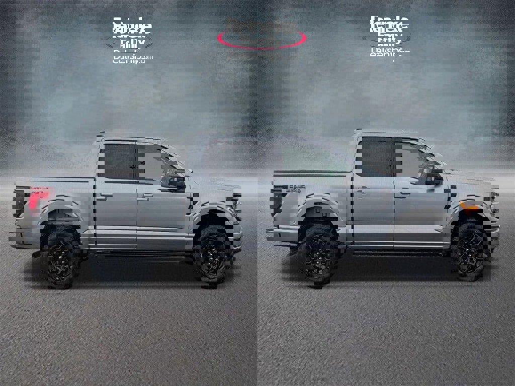 New 2026 Ford F150 XLT w/ Equipment Group 302A MID image 4