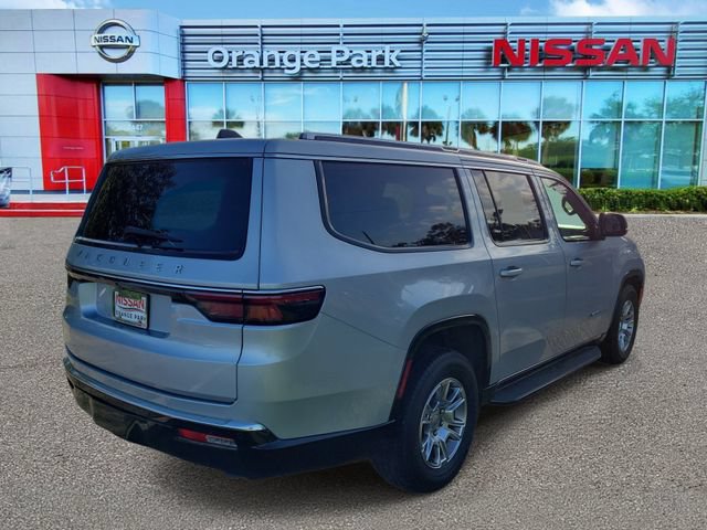 Used 2024 Jeep Wagoneer L 4WD image 2