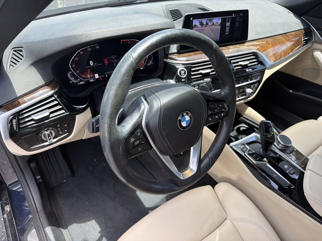 Used 2020 BMW 530i xDrive w/ Convenience Package AWD/4WD image 20