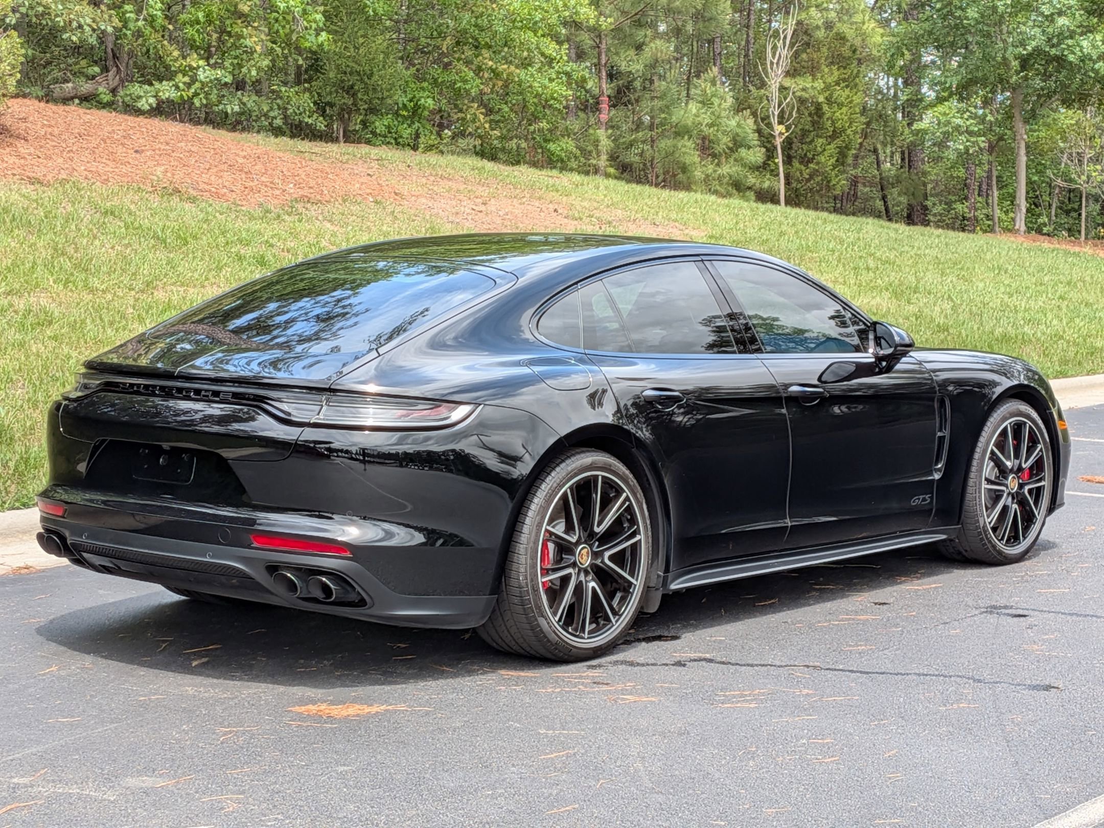 Certified 2023 Porsche Panamera GTS w/ Premium Package AWD/4WD image 32